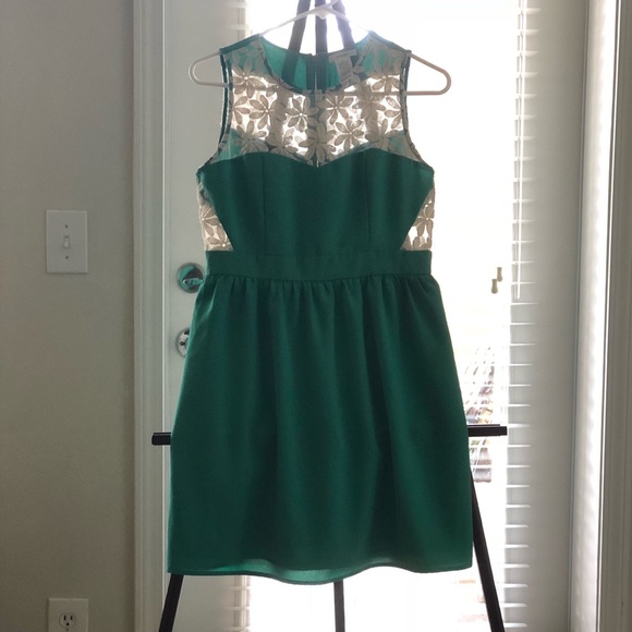 Esley Dresses & Skirts - Boutique dress
